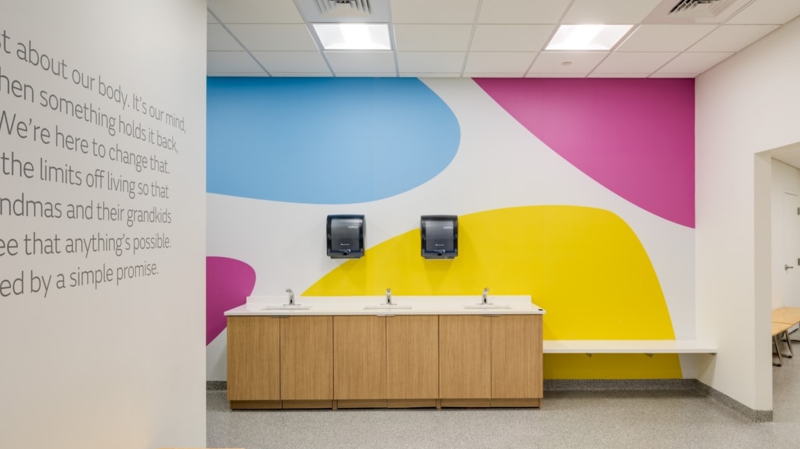 办公室企业形象墙设计,办公室装修空间文化