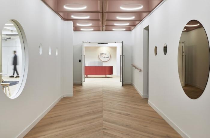 1文化传媒公司办公室装修设计案例1800平方米